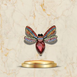 Broche Abeille Crystal Perles avec un éclat subtil
