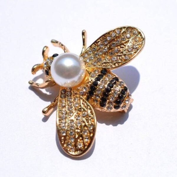 broche abeille avec perles blanches