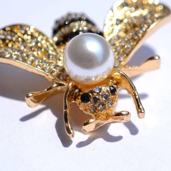 bijou abeille perle blanche