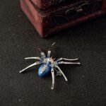 broche araignée design unique