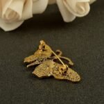 broche élégante papillon altesse royale