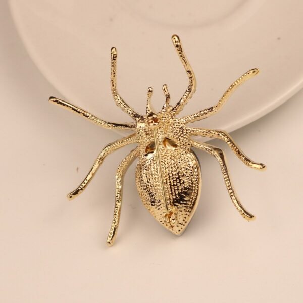 broche en forme d'araignée crystal clear