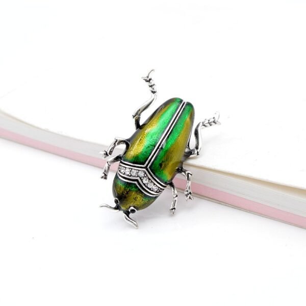 broche insecte élégante