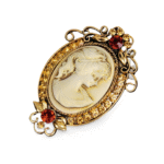 Broche Camée Reine Légendaire