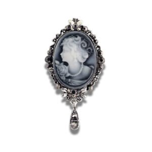 Broche Camée Noblesse Argentée fond blanc