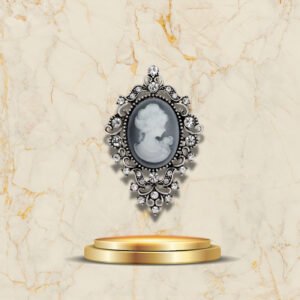 Broche Camée Portrait Royal - Élégance intemporelle pour vos tenues