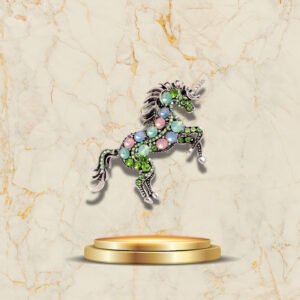 Détail de la Broche Cheval Strass Colorés avec strass
