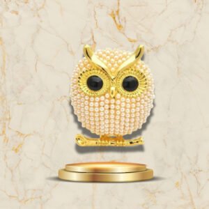Broche hibou perlé style moderne, accessoire chic pour toutes tenues