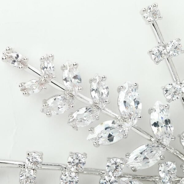 accessoire de mode broche flocon argenté