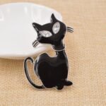 accessoire mode chat minimaliste