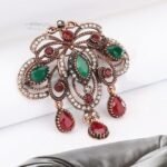 broche strass vintage