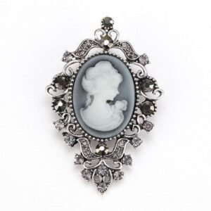 accessoire ornée d'un portrait royal