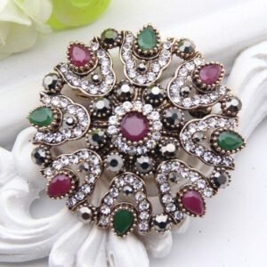 bijou ancien en forme de fleur