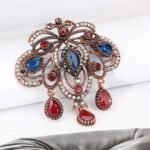 accessoire broche strass