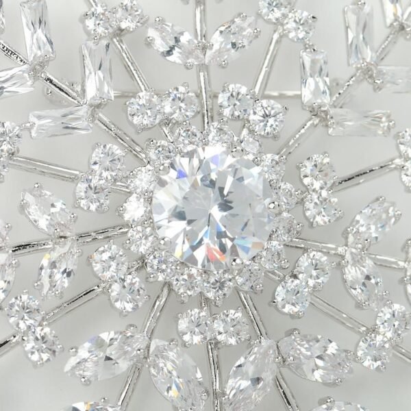 bijou élégant flocon de neige argent