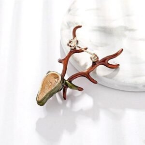 broche artistique tête de cerf