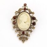 Broche Camée Portrait Royal