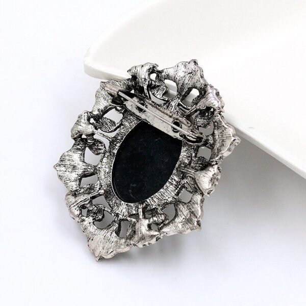 broche élégante camée rétro