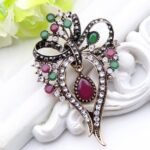 broche orientale vintage