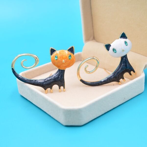 broche originale chat stranger cat