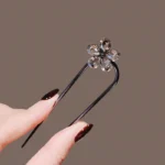 broche pour cheveux noire élégante