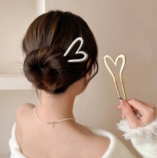 broche a cheveux coeur