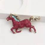 bijoux broche cheval strass