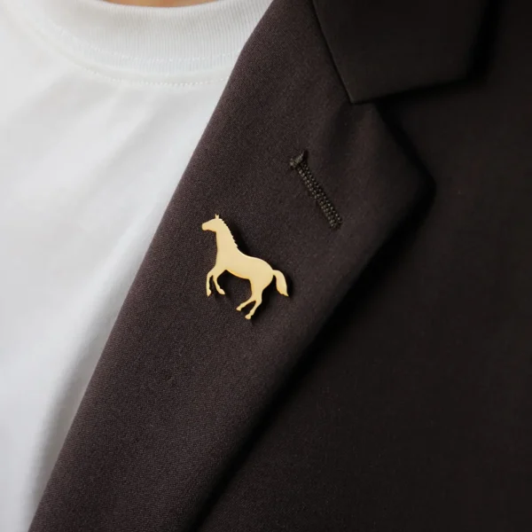 broche cheval moderne