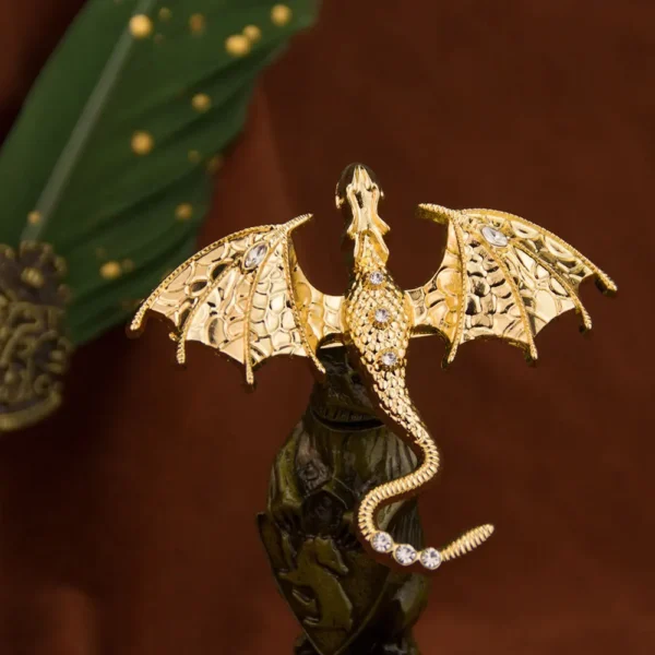 bijou dragon en métal doré
