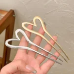 ornement cheveux coeur