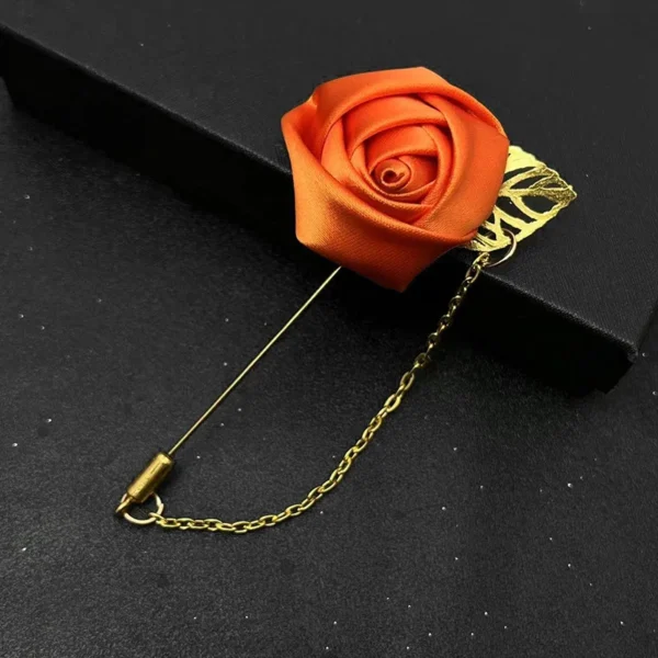 broche rose pour robe de mariée