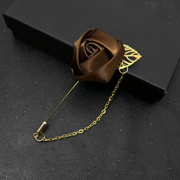 accessoire mode broche fleur mariage