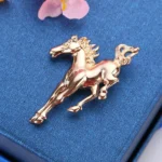 broche design cheval de course