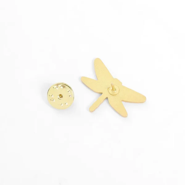 accessoire broche libellule dorée