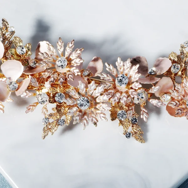 broche élégante mariage