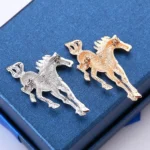 broche élégante cheval