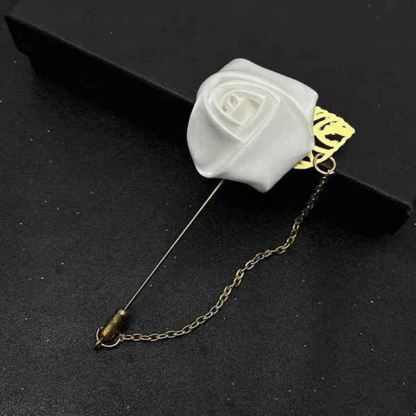 deco florale en broche pour mariage