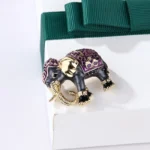 broche décorative éléphant
