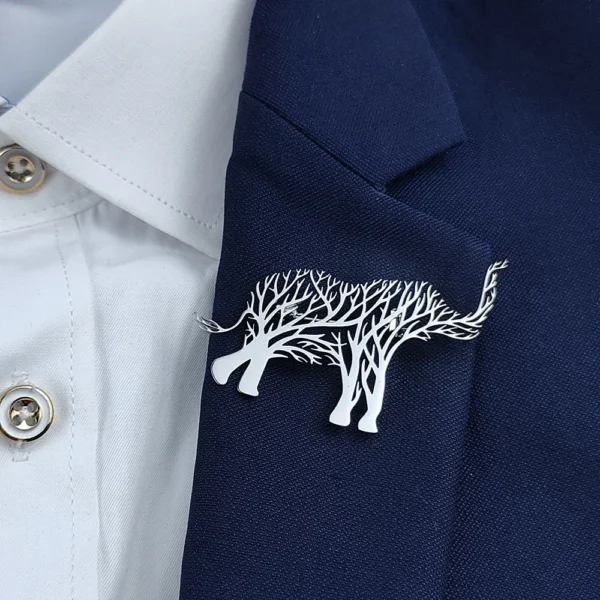 broche arbre de vie en forme d'éléphant