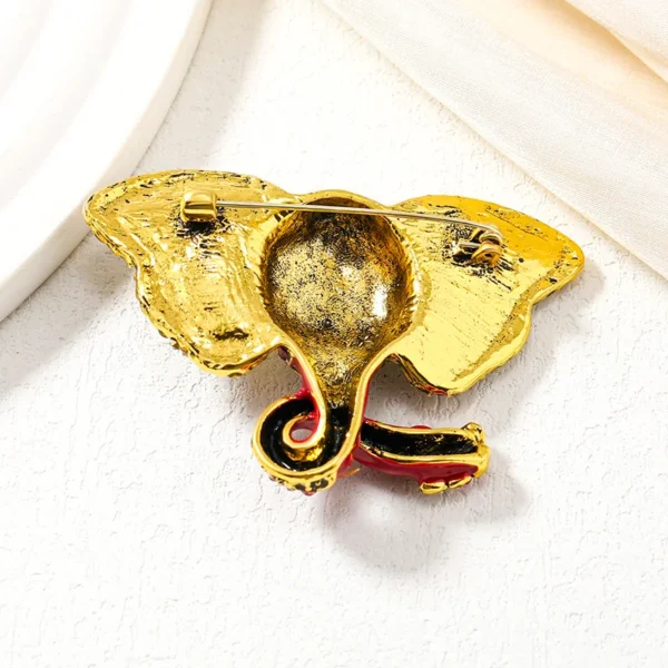 accessoire éléphant en style art nouveau