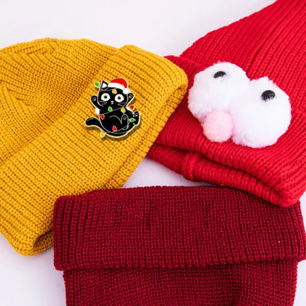 Élégante broche chat