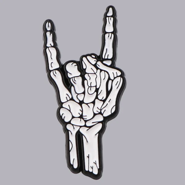 broche rock main squelette
