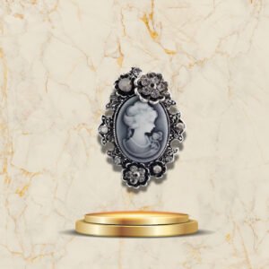 Broche Camée Fleur Mécanique - Détail fin de broche en alliage