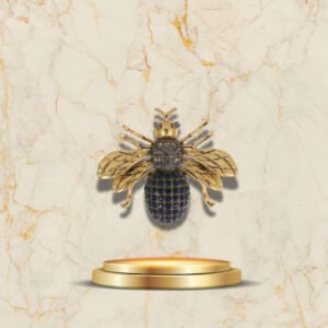 Broche Abeille Translucide - Accessoire de mode élégant
