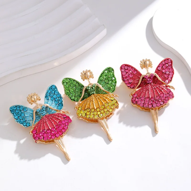 Broche femme inspirée de la nature