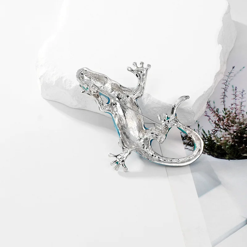 Broche décorative lézard style gecko sur sac