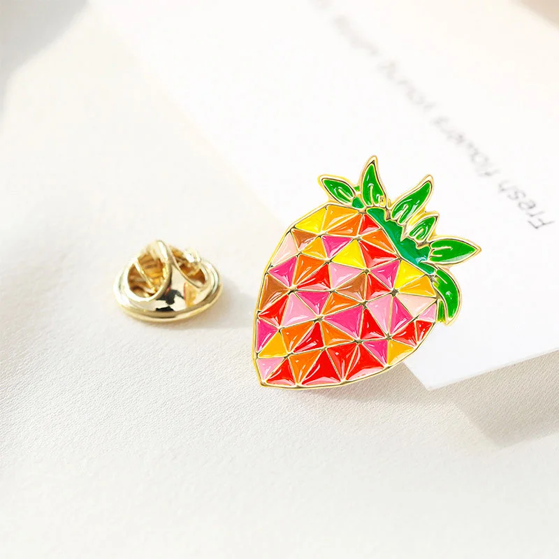 Pin's coloré pour accessoiriser les vêtements