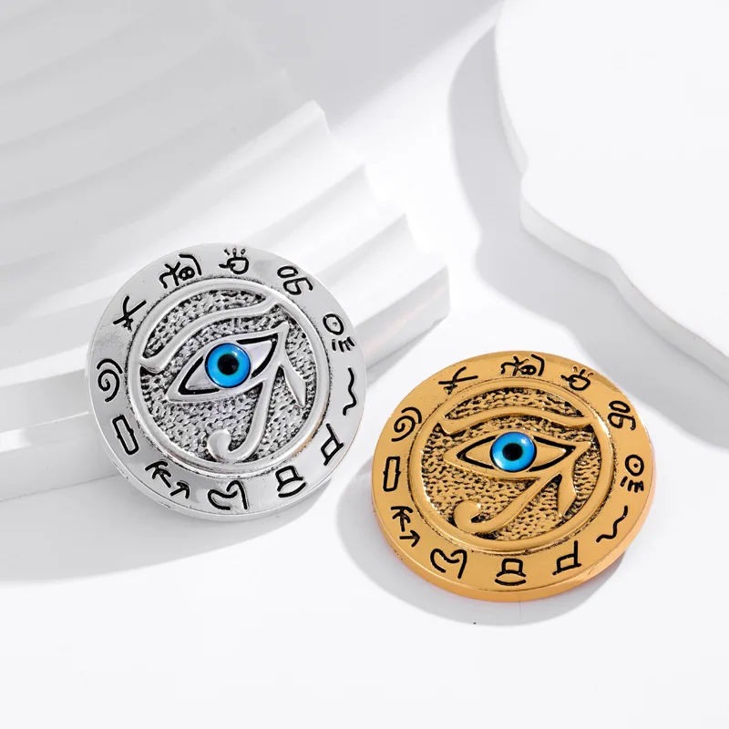 Détails de la broche œil céleste