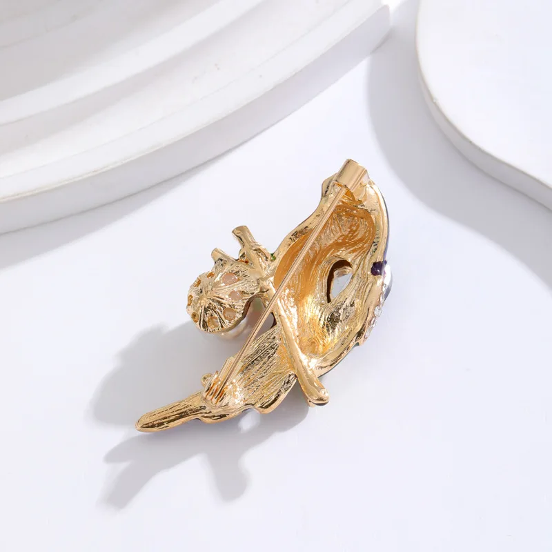 Accessoire broche oiseau original