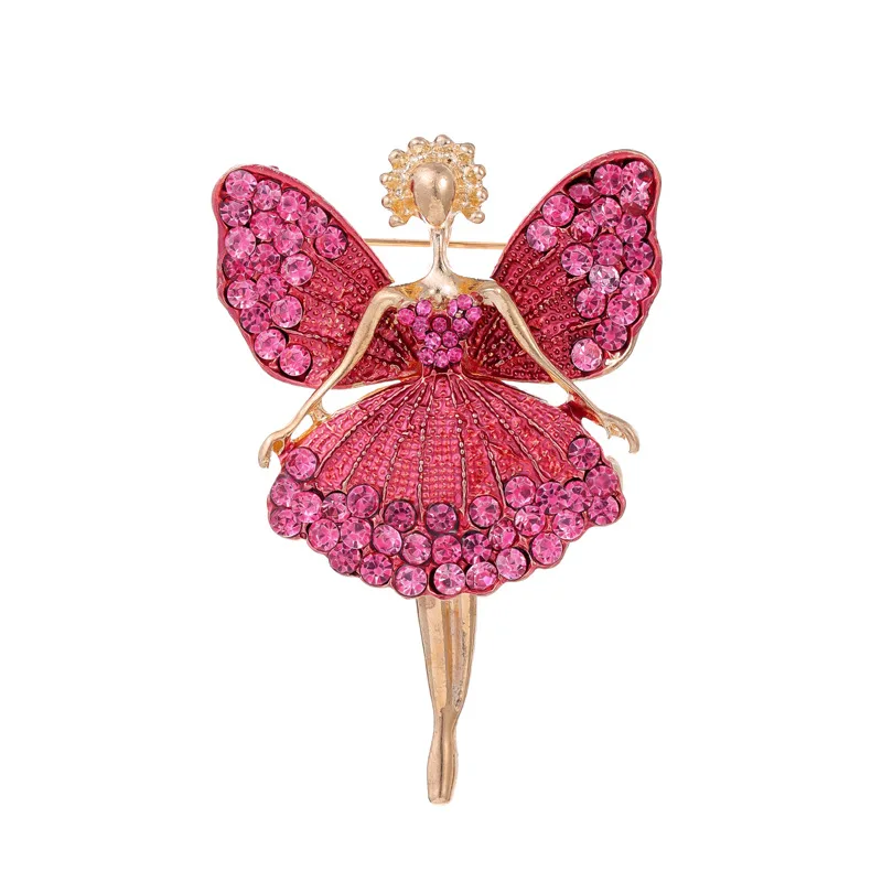 Vue de la broche libellule sur un fond neutre